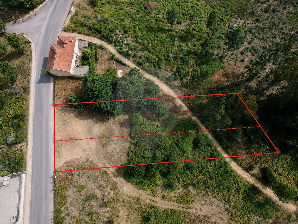 Terreno para Venda em Milheiros de Poiares Foto 8
