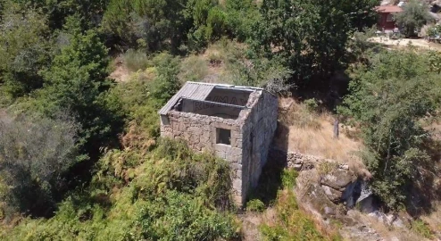 Terreno para Venda em Midões
