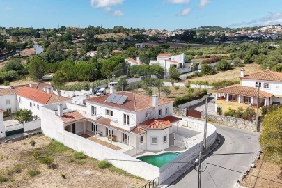 Moradia T5 para Venda em Santa Maria e São Miguel, São Martinho, São Pedro Penaferrim