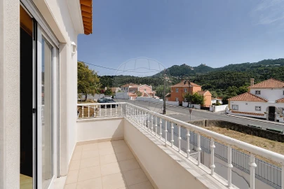 Moradia T5 para Venda em Santa Maria e São Miguel, São Martinho, São Pedro Penaferrim