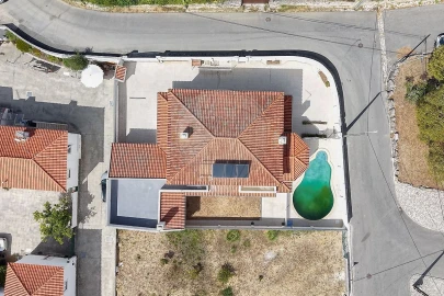 Moradia T5 para Venda em Santa Maria e São Miguel, São Martinho, São Pedro Penaferrim