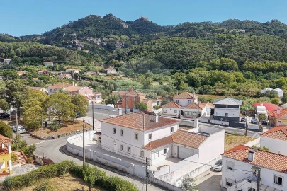 Moradia T5 para Venda em Santa Maria e São Miguel, São Martinho, São Pedro Penaferrim