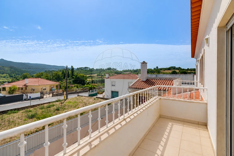 Moradia T5 para Venda em Santa Maria e São Miguel, São Martinho, São Pedro Penaferrim Foto 27