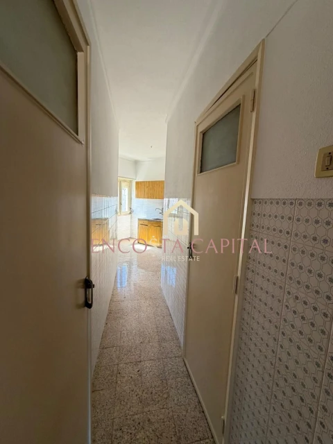 Apartamento T3 para Venda em Sacavém e Prior Velho
