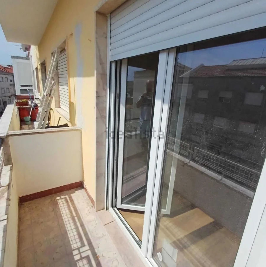 Apartamento T2 para Venda em Queluz e Belas Foto 20