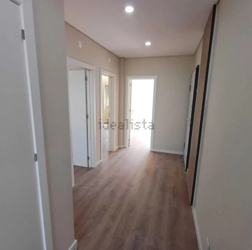 Apartamento T2 para Venda em Queluz e Belas Foto 5