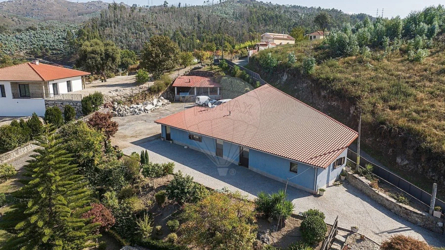 Moradia T2 para Venda em São João de Rei