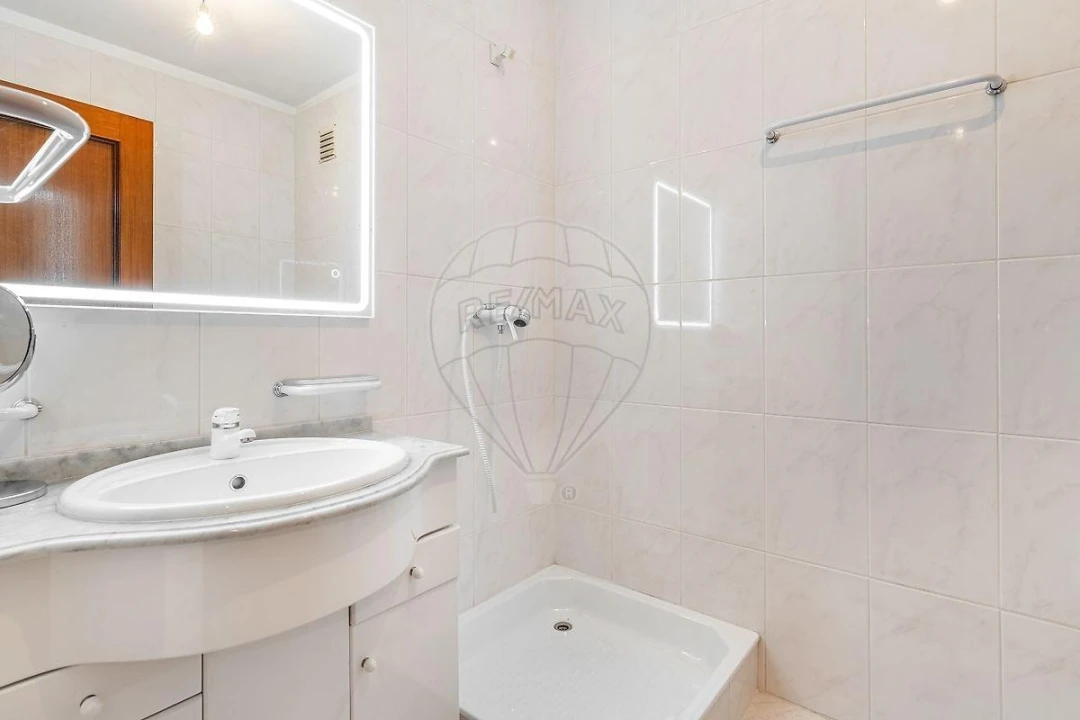 Apartamento T3 para Venda em Povoa de Lanhoso (N. Senhora do Amparo) Foto 13