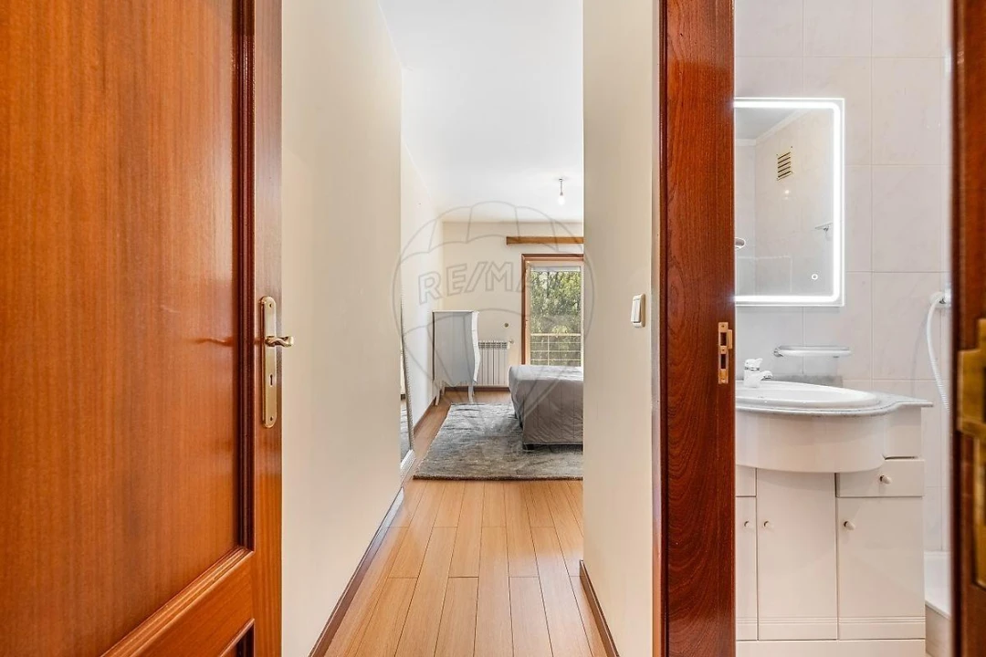 Apartamento T3 para Venda em Povoa de Lanhoso (N. Senhora do Amparo) Foto 4