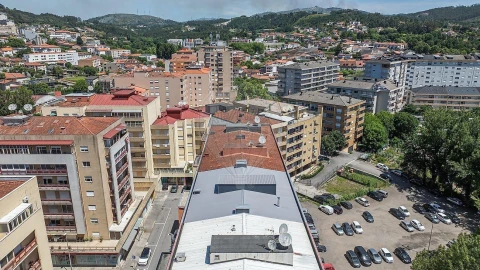 Apartamento T3 para Venda em Povoa de Lanhoso (N. Senhora do Amparo)