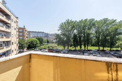 Apartamento T3 para Venda em Povoa de Lanhoso (N. Senhora do Amparo)