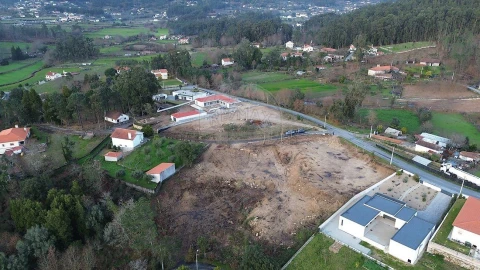 Terreno para Venda em Navió e Vitorino dos Piães