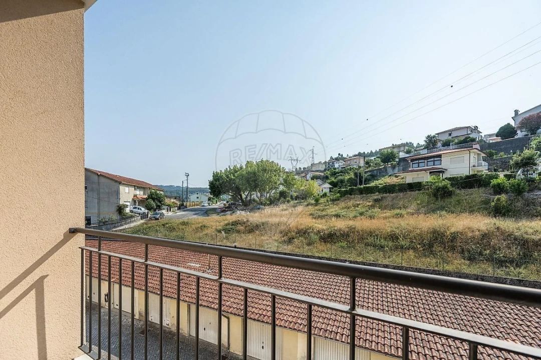 Apartamento T3 para Venda em Povoa de Lanhoso (N. Senhora do Amparo) Foto 22