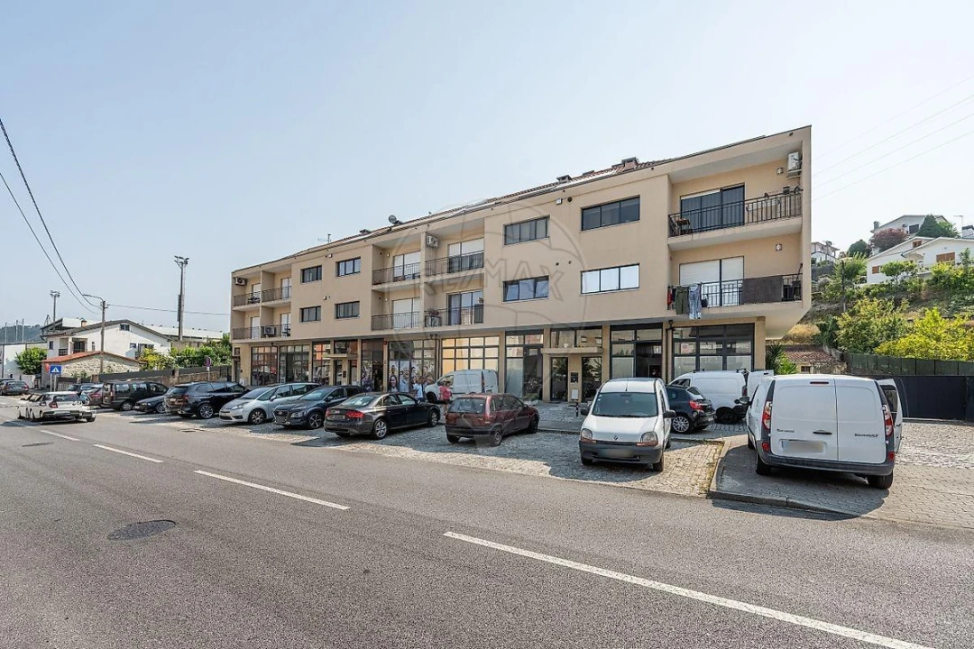 Apartamento T3 para Venda em Povoa de Lanhoso (N. Senhora do Amparo) Foto 33