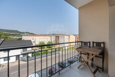 Apartamento T3 para Venda em Povoa de Lanhoso (N. Senhora do Amparo)