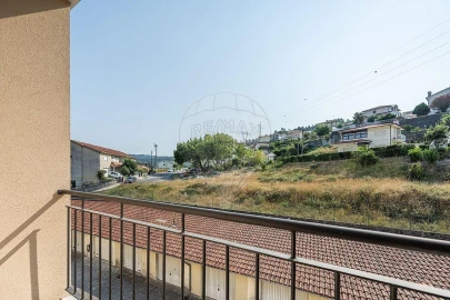 Apartamento T3 para Venda em Povoa de Lanhoso (N. Senhora do Amparo)