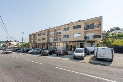 Apartamento T3 para Venda em Povoa de Lanhoso (N. Senhora do Amparo)