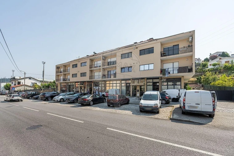 Apartamento T3 para Venda em Povoa de Lanhoso (N. Senhora do Amparo) Foto 33