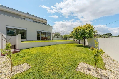 Moradia T3 para Venda em Gualtar