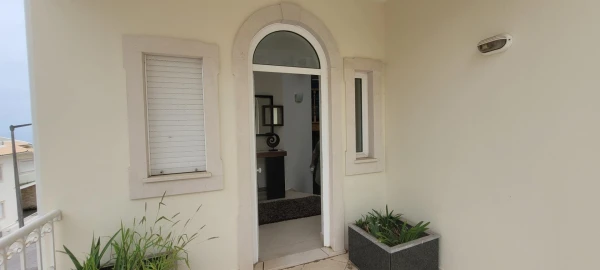 Moradia T5 para Venda em Buarcos