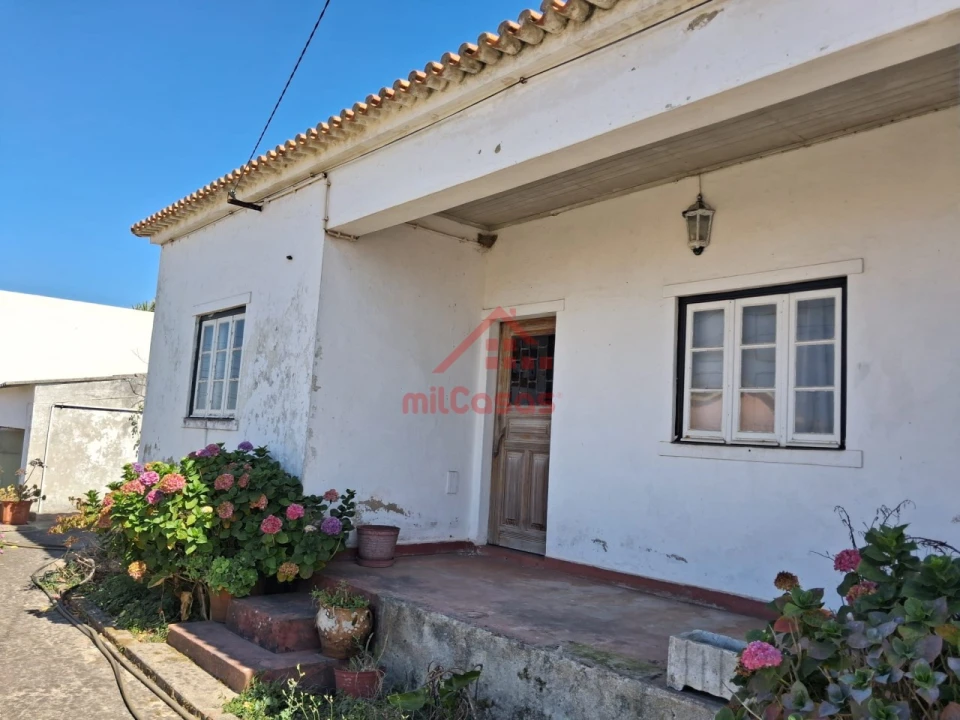 Moradia T2 para Venda em A dos Cunhados e Maceira Foto 5