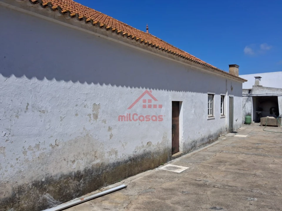 Moradia T2 para Venda em A dos Cunhados e Maceira Foto 6