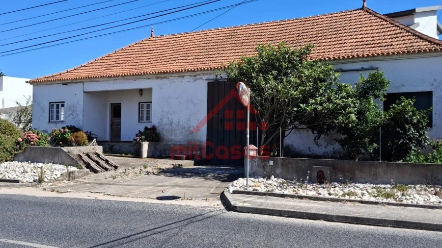 Moradia T2 para Venda em A dos Cunhados e Maceira