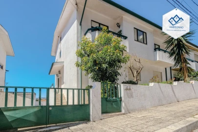Moradia T3 para Venda em Aguas Santas