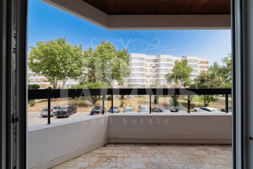 Apartamento T3 para Venda em Oeiras e São Julião da Barra, Paço de Arcos e Caxias Foto 2