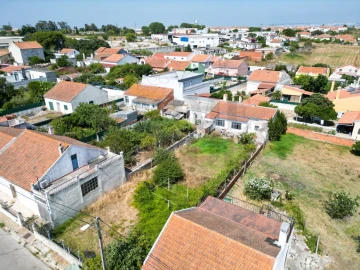 Terreno para Venda em Moita