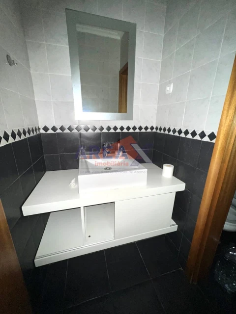 Apartamento T2 para Venda em O. Azeméis, Riba-Ul, Ul, Macinhata Seixa, Madail