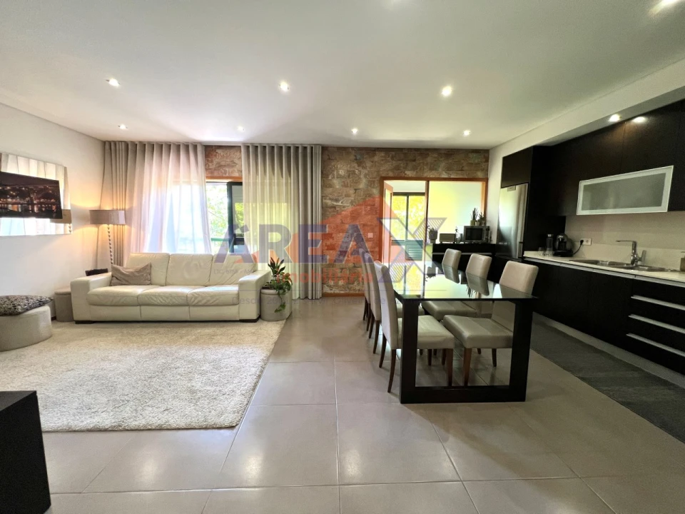 Apartamento T2 para Venda em São João da Madeira Foto 7