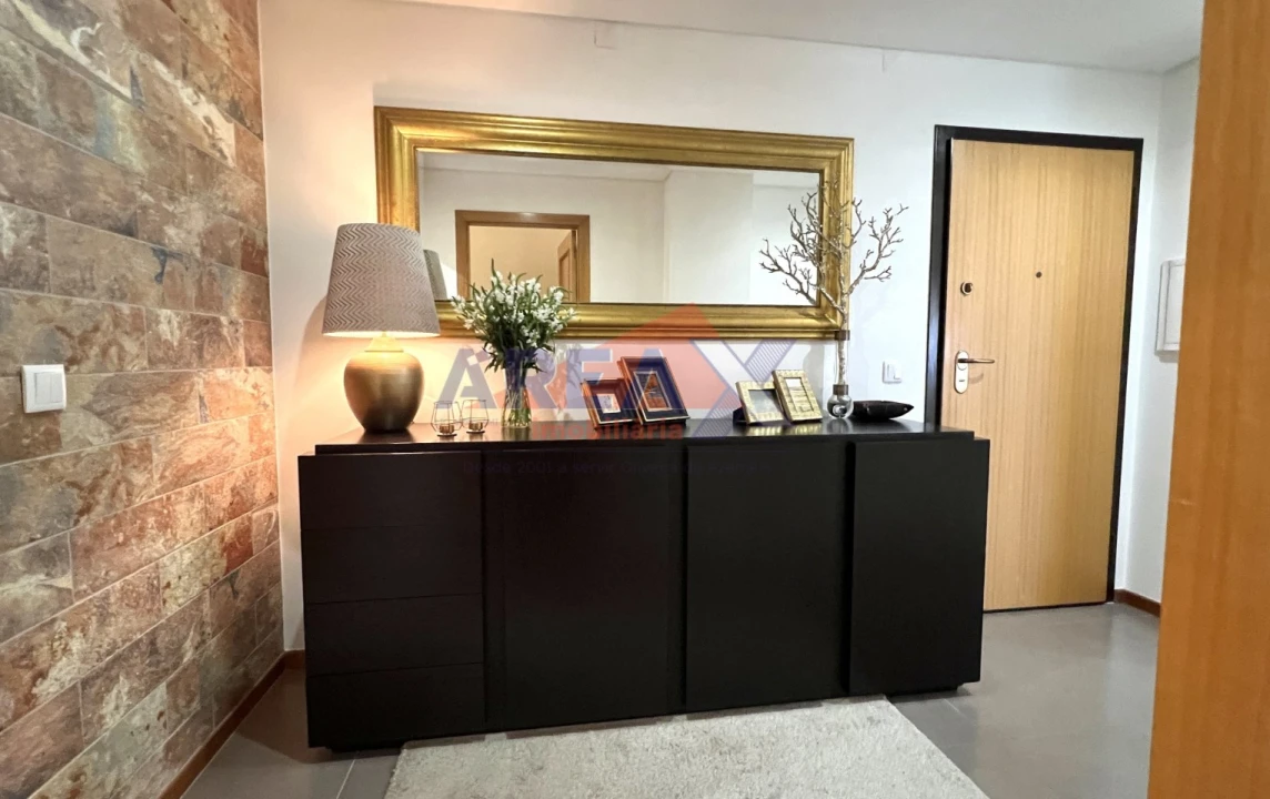 Apartamento T2 para Venda em São João da Madeira Foto 16