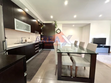 Apartamento T2 para Venda em São João da Madeira
