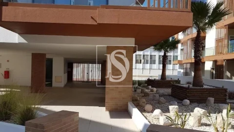 Apartamento T3 para Arrendamento em Portimão