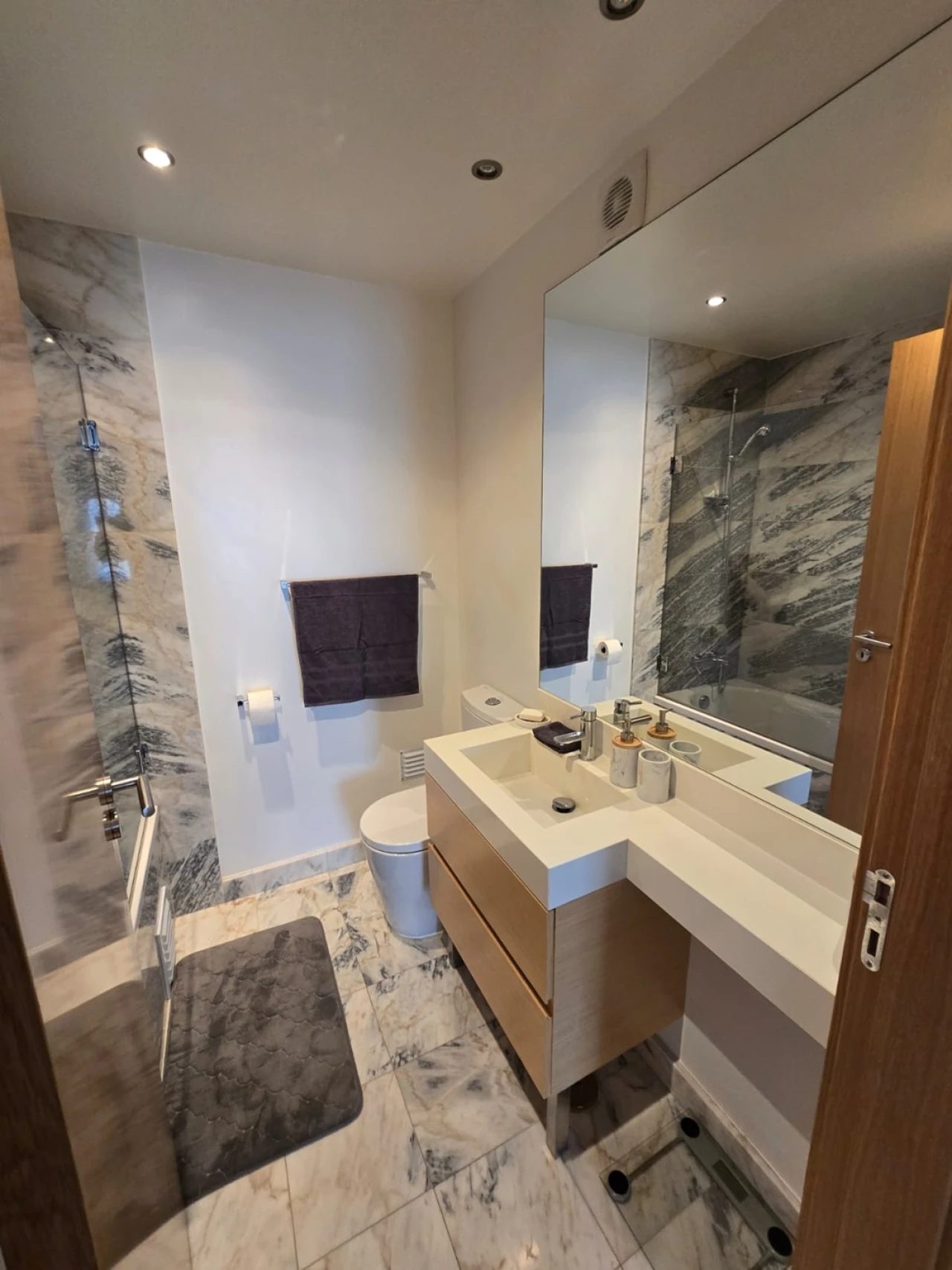 Apartamento T3 para Arrendamento em Portimão Foto 10