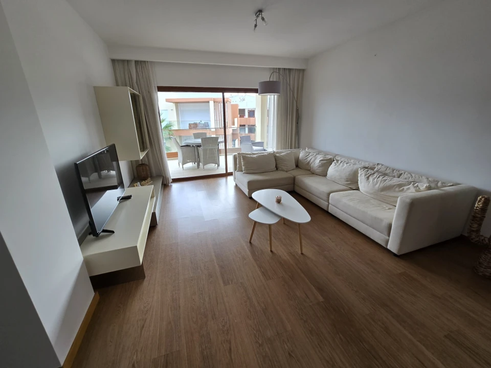 Apartamento T3 para Arrendamento em Portimão Foto 11