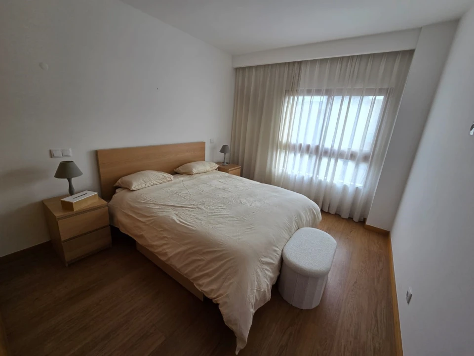 Apartamento T3 para Arrendamento em Portimão Foto 3