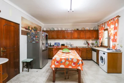 Moradia T5 para Venda em Portimão