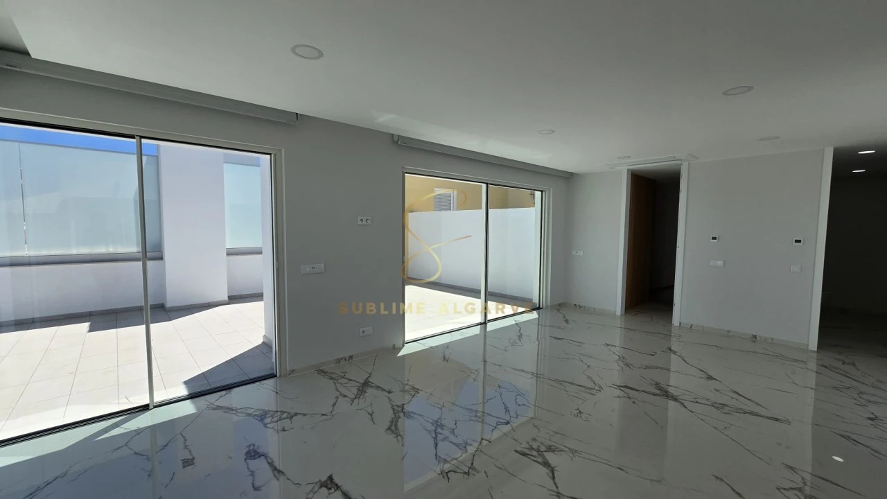 Apartamento T4 para Venda em Lagos (São Sebastião e Santa Maria) Foto 19