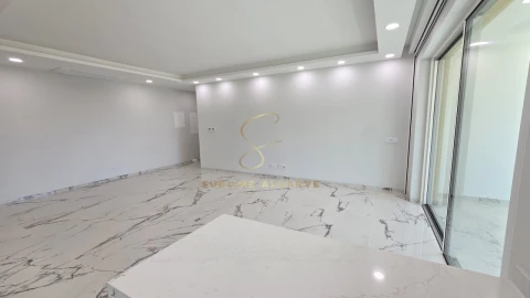 Apartamento T4 para Venda em Lagos (São Sebastião e Santa Maria)