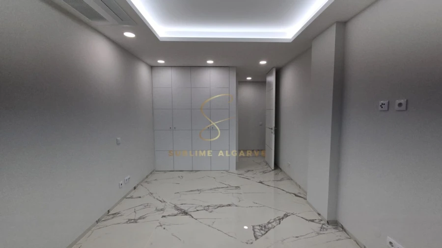 Apartamento T4 para Venda em Lagos (São Sebastião e Santa Maria) Foto 21