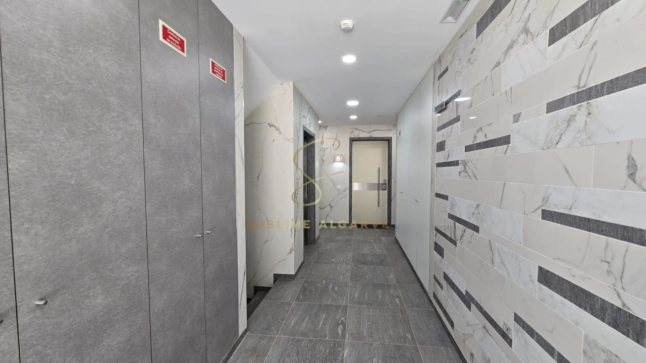 Apartamento T2 para Venda em Lagos (São Sebastião e Santa Maria) Foto 6