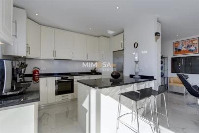 Apartamento T3 para Venda em Lagos (São Sebastião e Santa Maria)