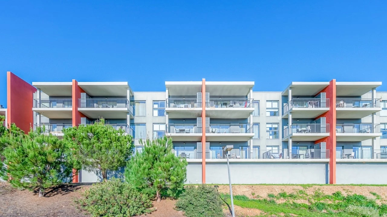 Apartamento T2 para Venda em Mexilhoeira Grande Foto 24