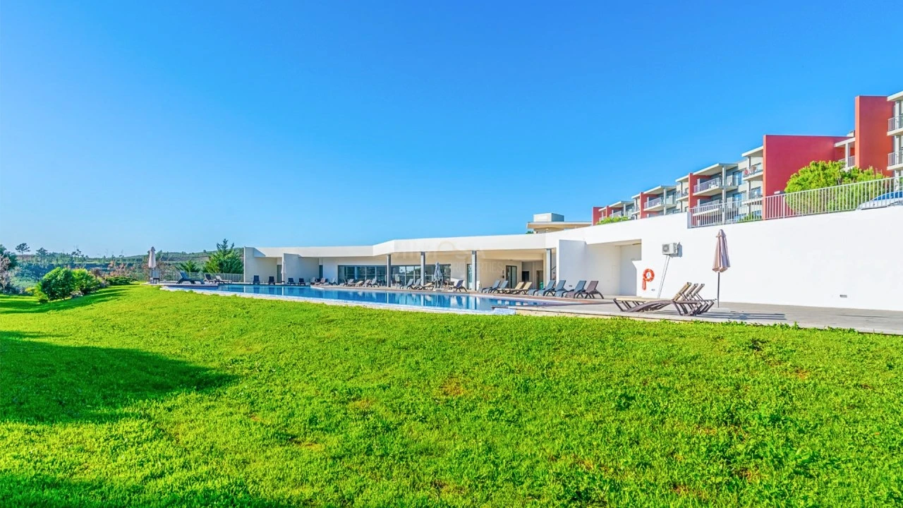 Apartamento T2 para Venda em Mexilhoeira Grande Foto 23