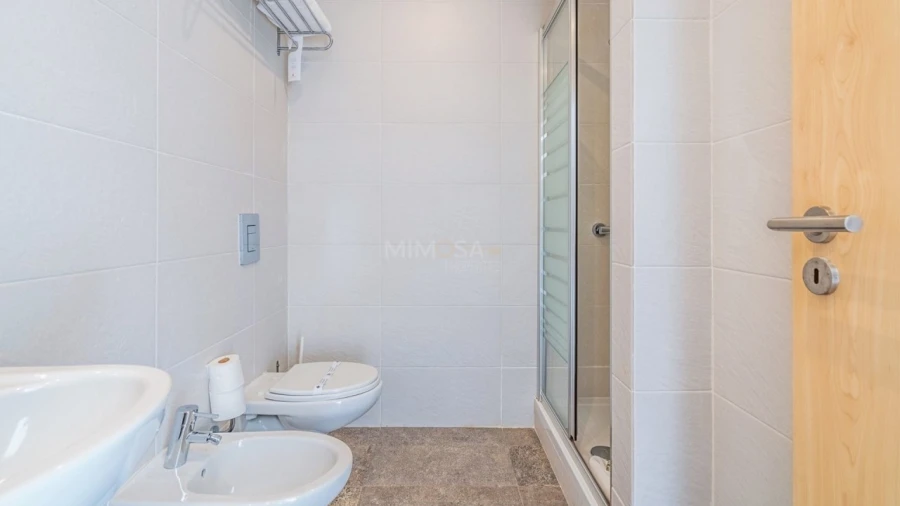 Apartamento T2 para Venda em Mexilhoeira Grande Foto 17