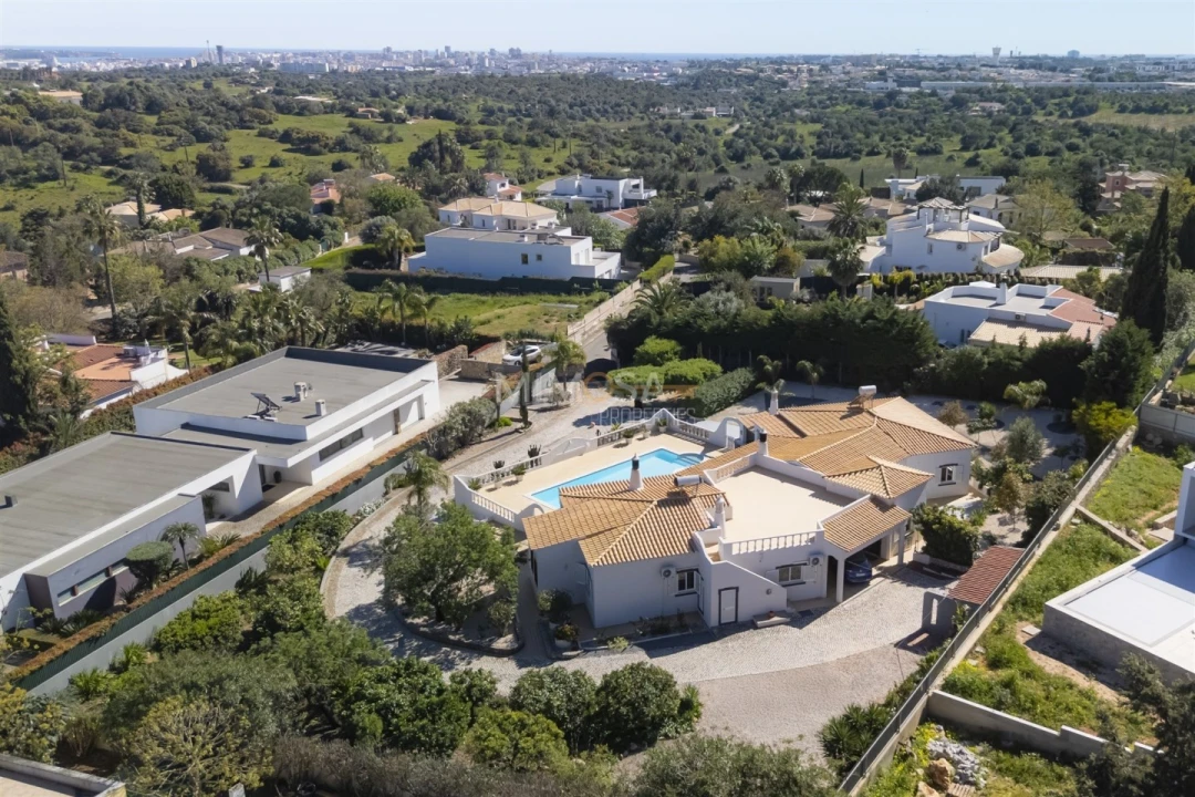 Moradia T7 para Venda em Portimão Foto 41