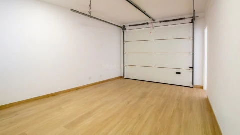 Moradia T3 para Venda em Mexilhoeira Grande