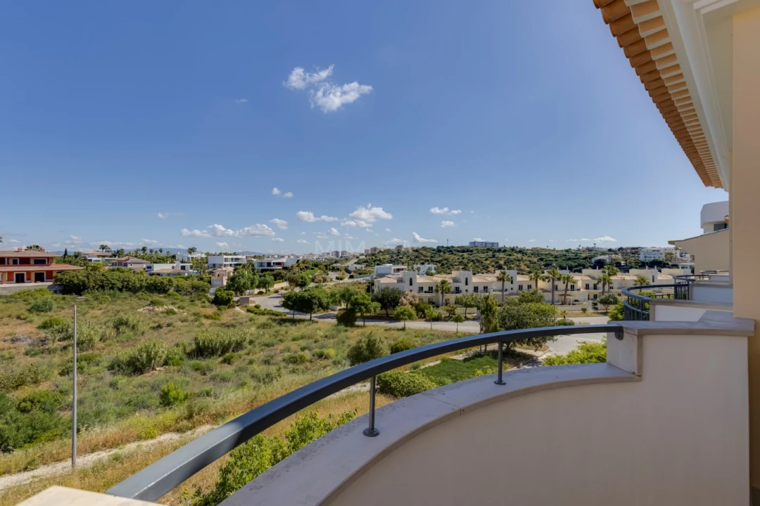 Apartamento T2 para Venda em Lagos (São Sebastião e Santa Maria) Foto 17